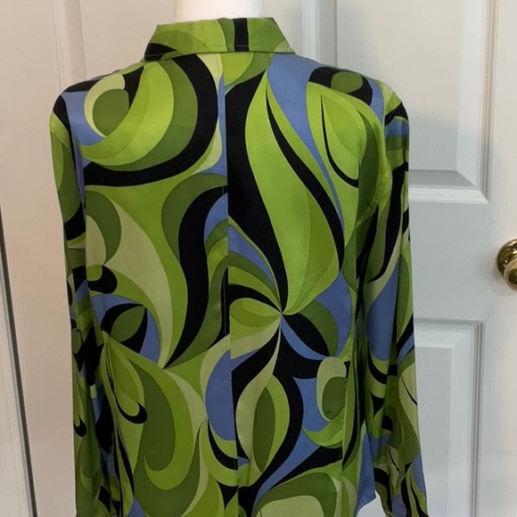 LIZ CLAIBORNE BUTTON DOWN TOP SIZE MEDIUM - Picture 3 of 4